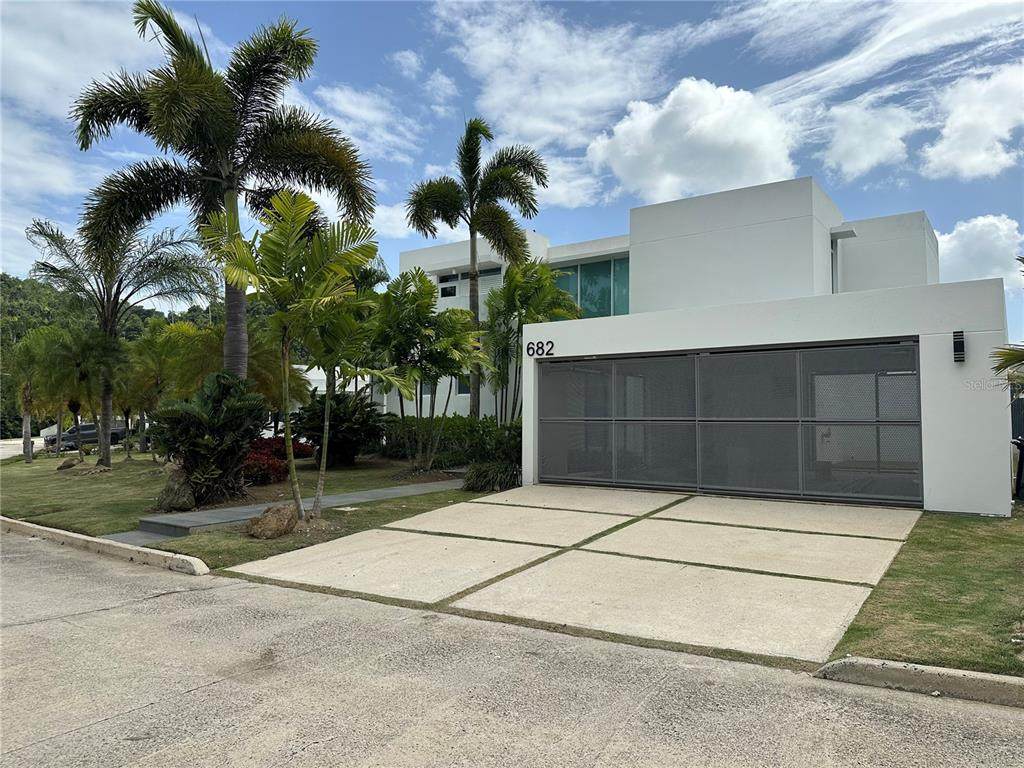 682 Burgos La Cima 682 BURGOS LA CIMA CIUDAD JARD&Iacute;N - Photo 1