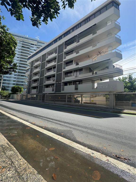 1520 Ashford Ave. - Photo 1