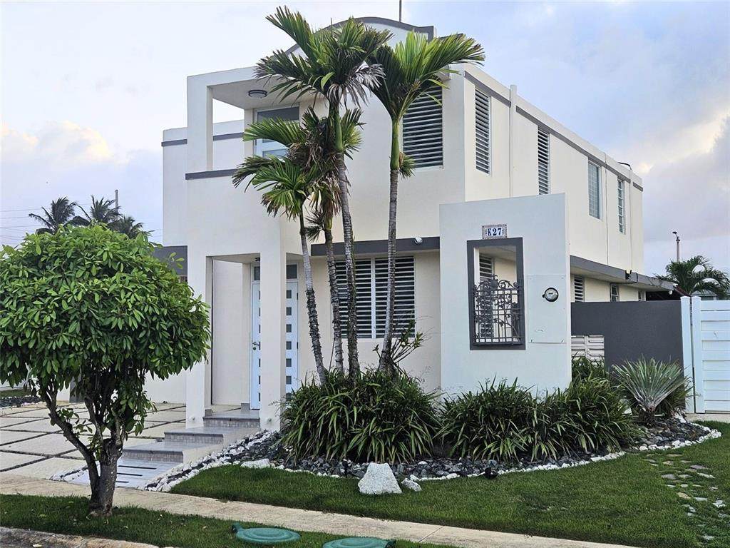 144 Las Olas - Photo 1