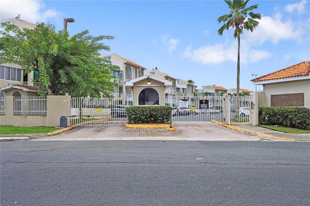 120 Ave. Laguna - Photo 1