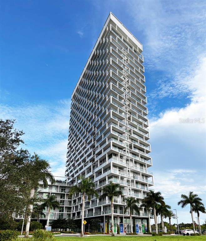 2,000 Metropica Way - Photo 1