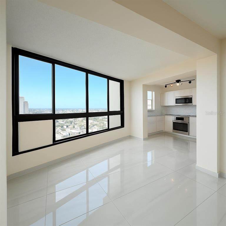 690 C&eacute;sar Luis Gonz&aacute;lez - Photo 1