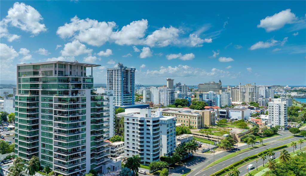 555 Monserrate Street - Photo 1