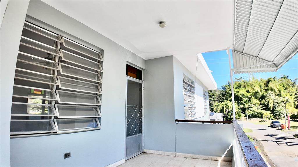 115 Calle Principal - Photo 1