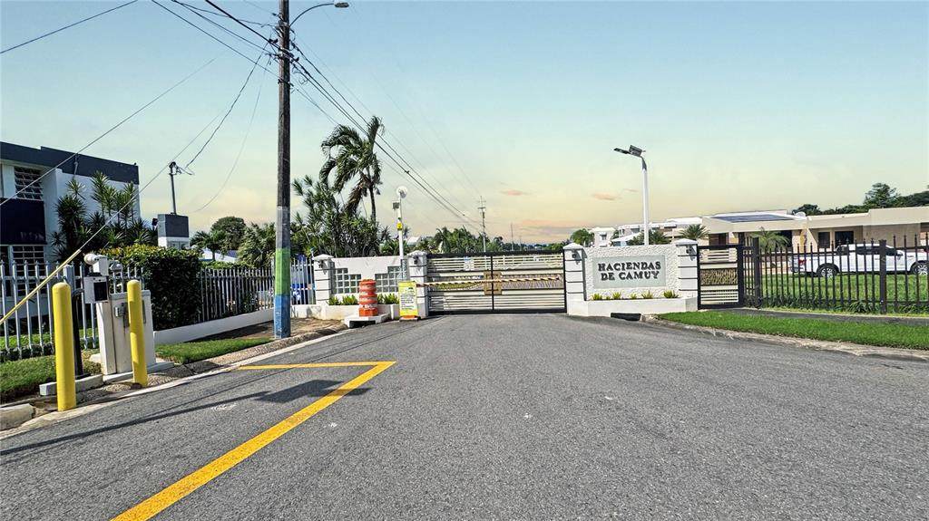 . Haciendas De Camuy, Bo. Puente, Solar 11 - Photo 1