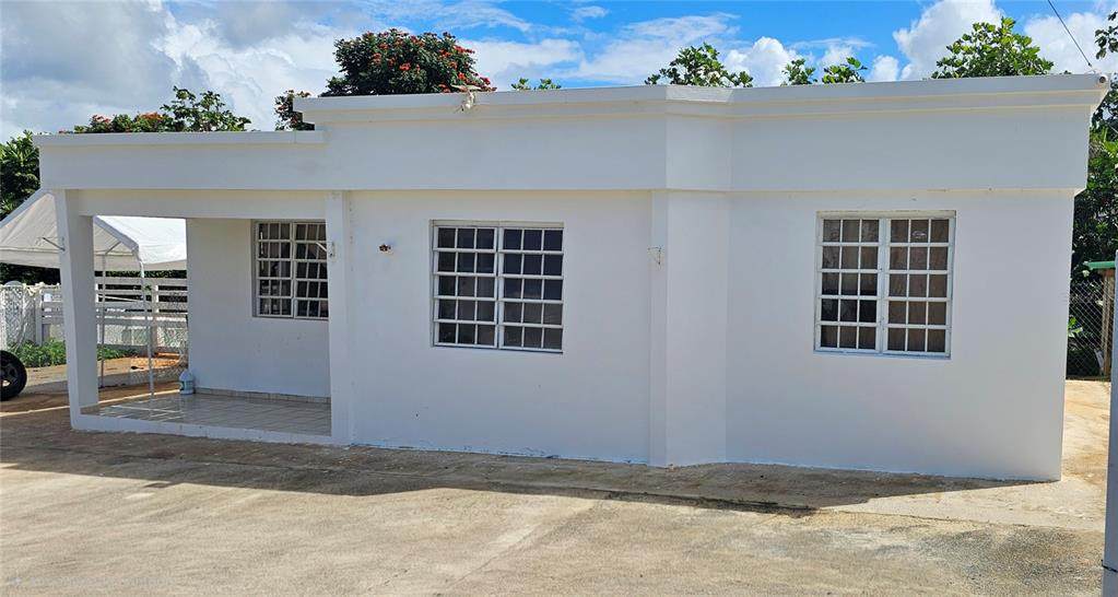 139 calle Begonia Road 782 Km 7.9 - Photo 1