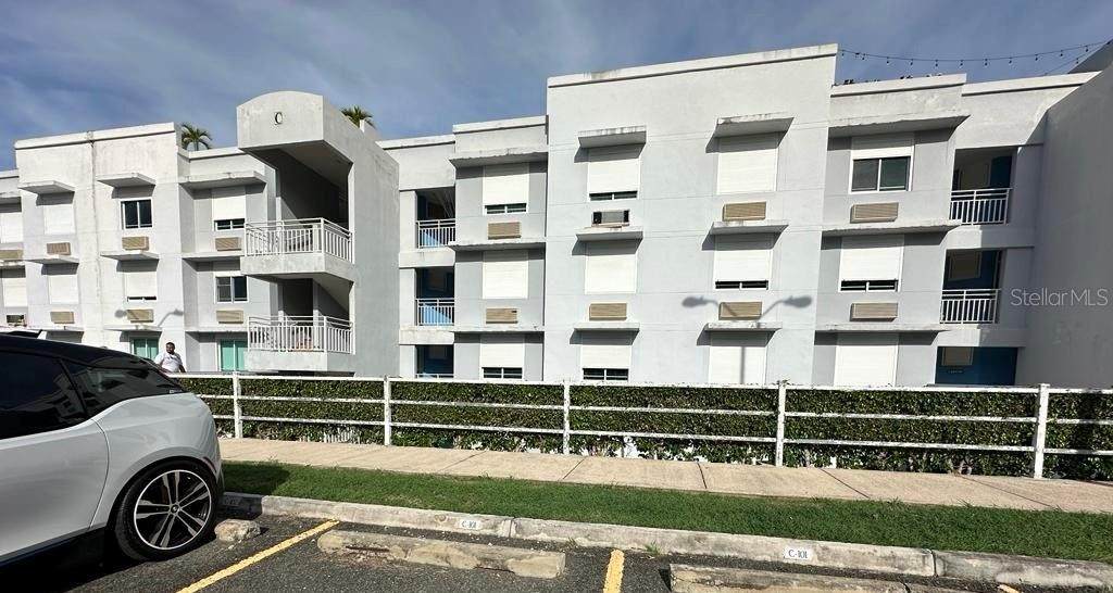 HILLSIDE Village - Photo 1