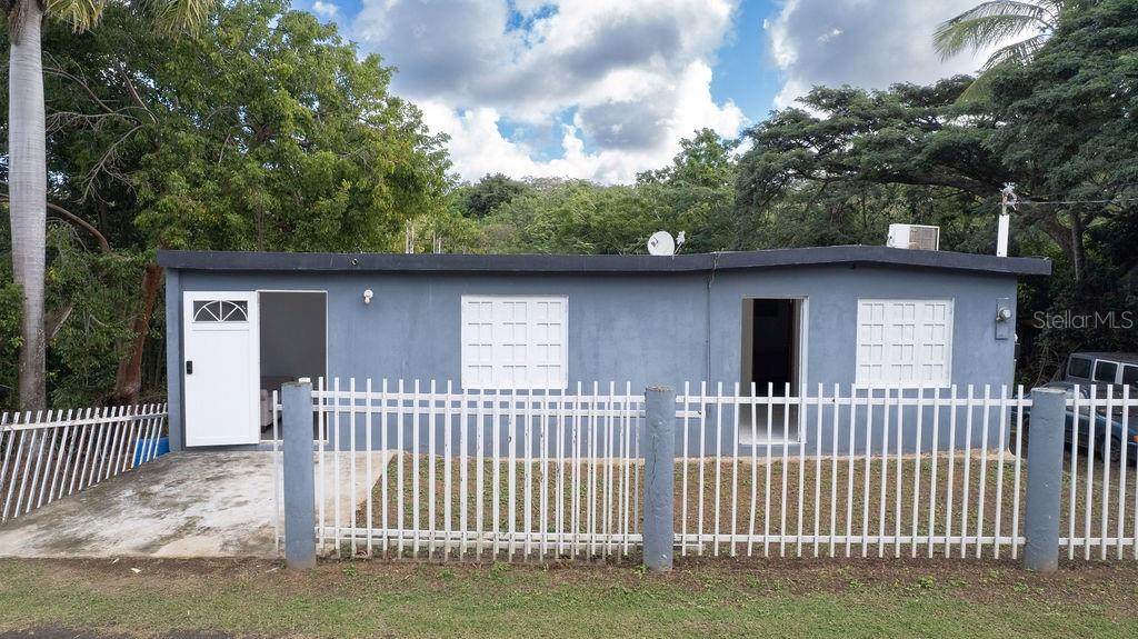 63 Sector Villa Borinquen - Photo 1