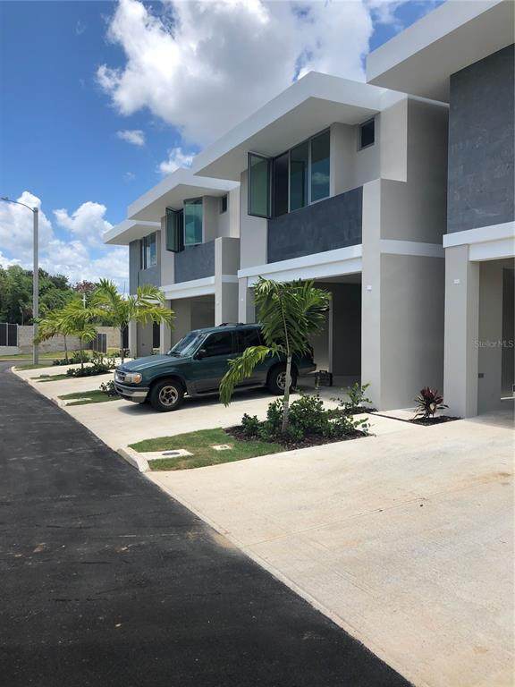 Urb Riviera Court Calle 1 - Photo 1