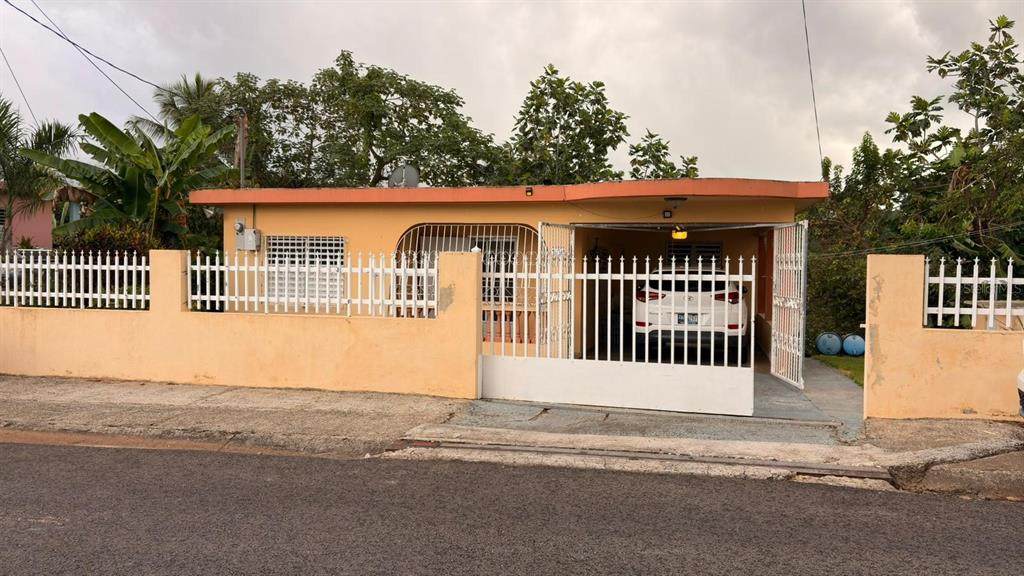 108 Calle Porvenir Comunidad Reparto Mac&iacute;as Bo Lim&oacute;n - Photo 1