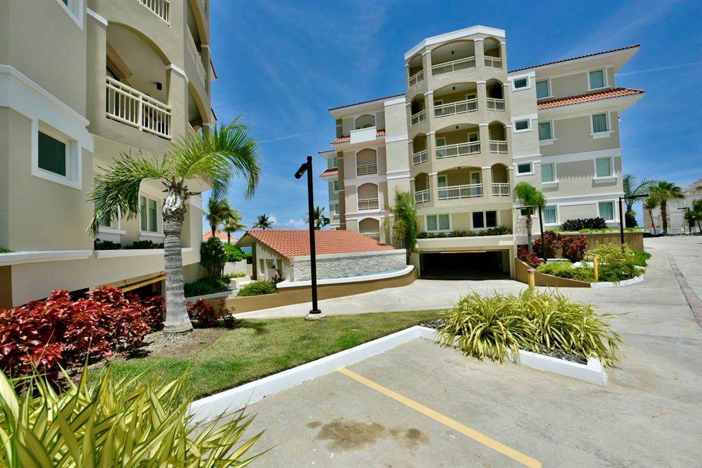 355 Harbour Dr - Photo 1
