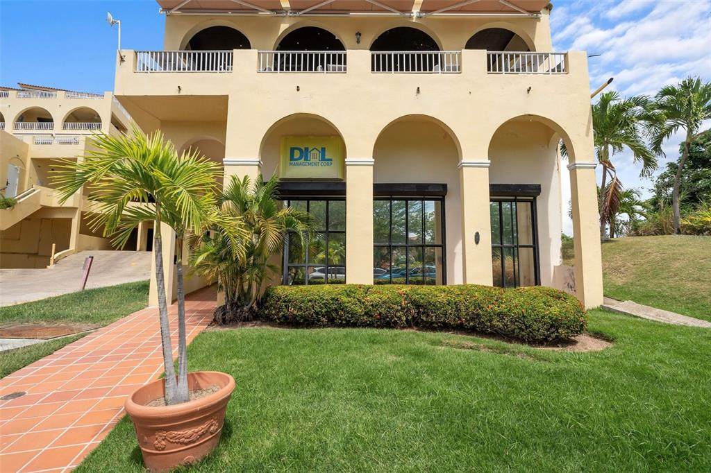 295 Palmas Inn Way - Photo 1