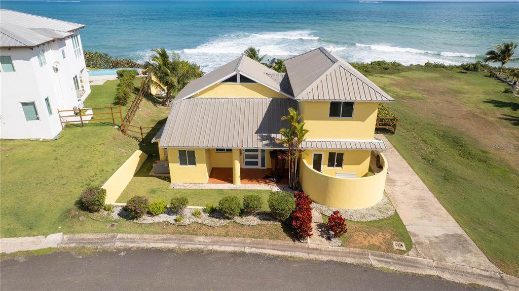 5 Beach Village - Photo 1