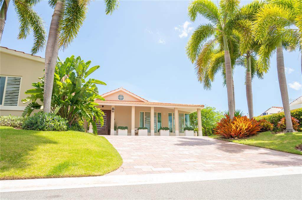 302 Camino De Los Cedros - Photo 1
