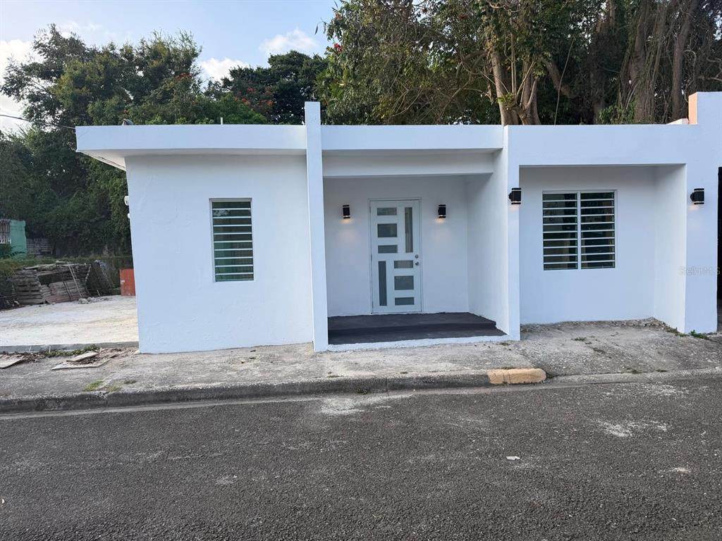 122 Bade Perez St. - Photo 1