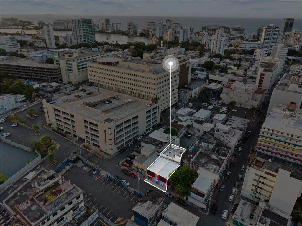 1195 Del Carmen Street - Photo 1