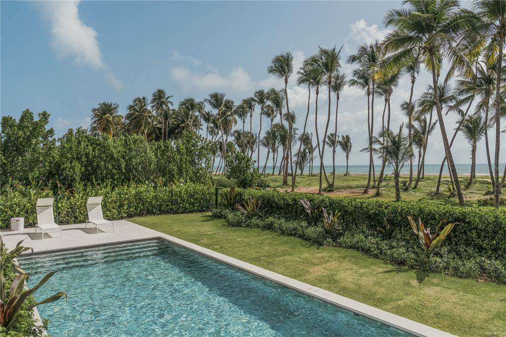 Ocean Drive Four Seasons Private Residences - Photo 1