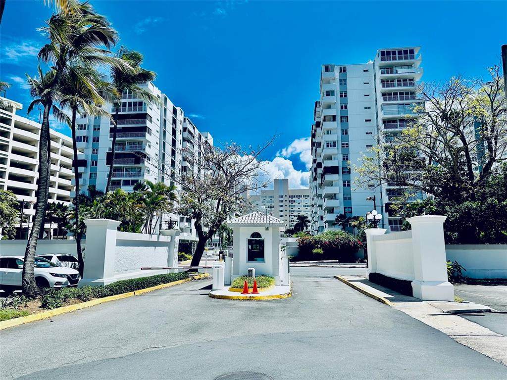 6400 Isla Verde Avenue - Photo 1