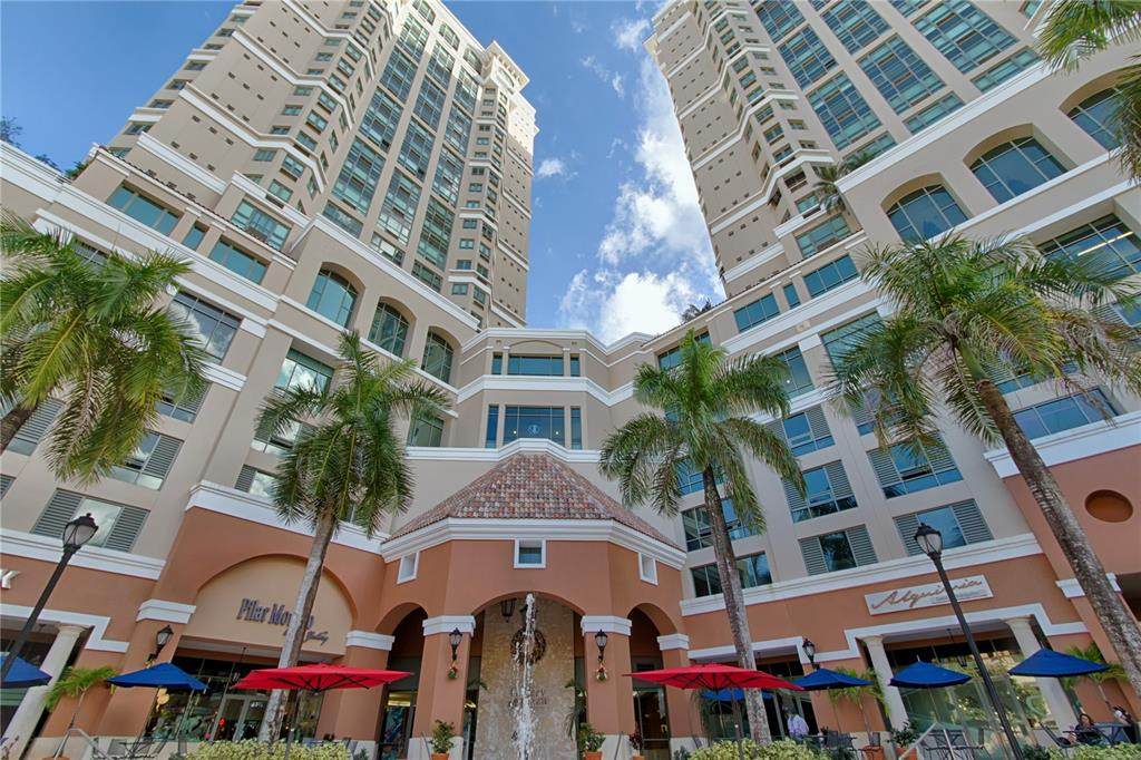 103-105 De Diego Avenue - Photo 1