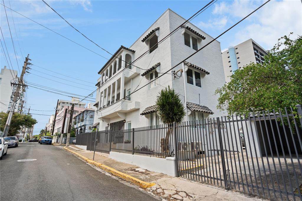 107 Taft - Photo 1