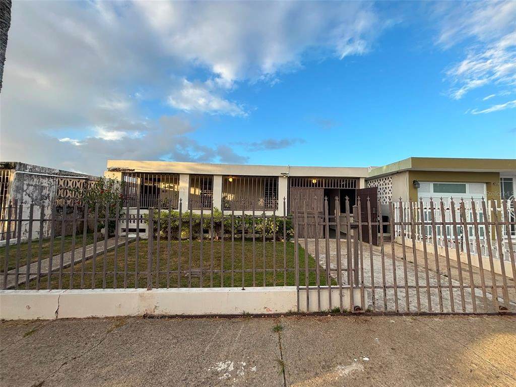 689 Cancer St Venus Gardens - Photo 1