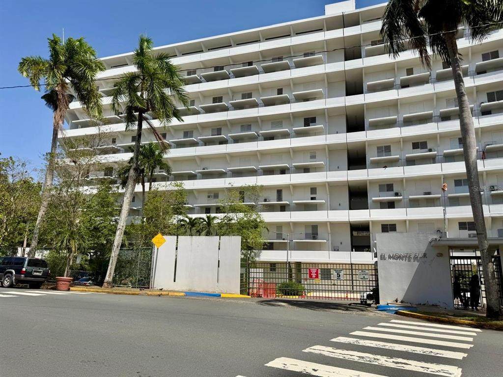 145 Lic. Eugenio Maria De Hostos Avenue - Photo 1