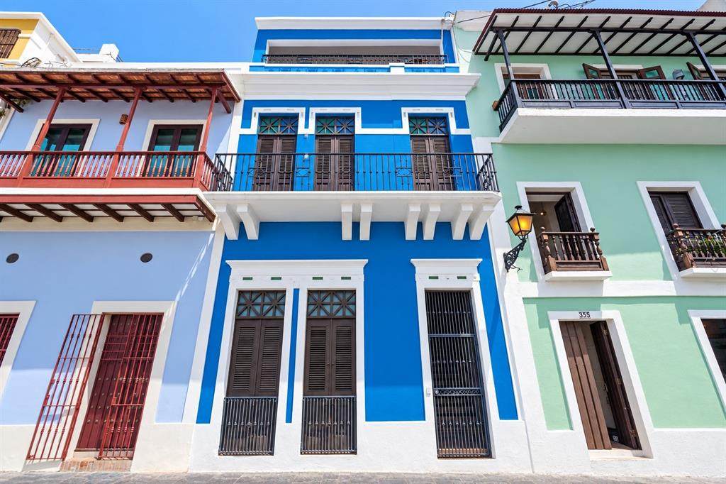 353 Calle De La Luna - Photo 1