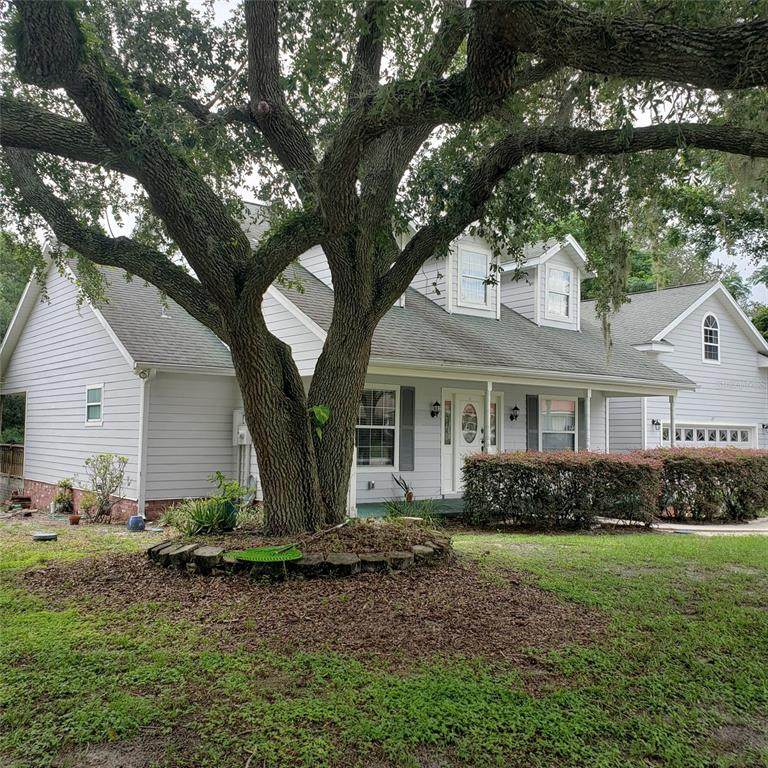 823 Berryhill Circle - Photo 1