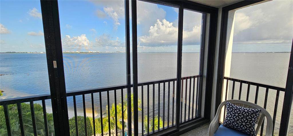 11 Sunset Drive - Photo 1