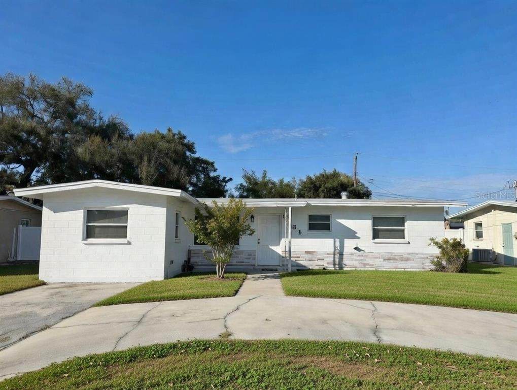 5731 90TH Avenue - Photo 1