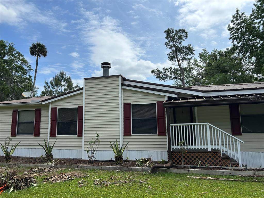 55624 Sam Street - Photo 1