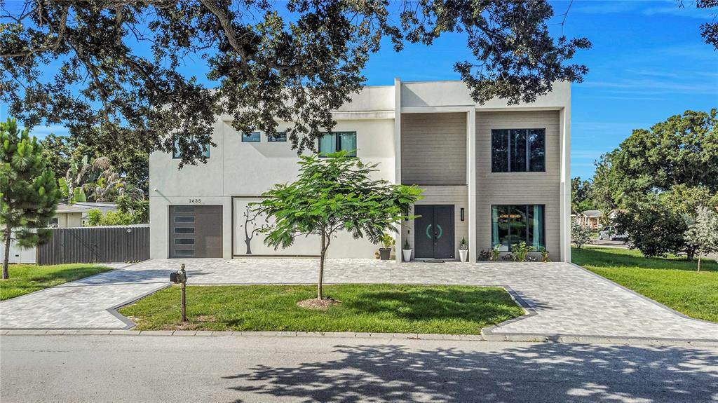 2635 Woodring Dr - Photo 1