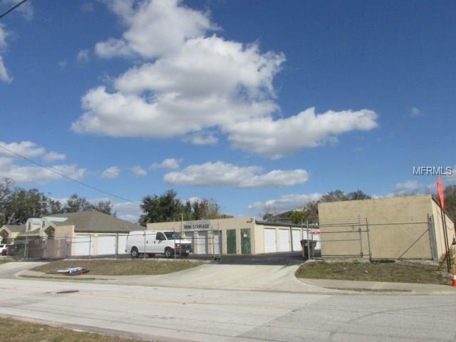 909 Robinson Avenue - Photo 1