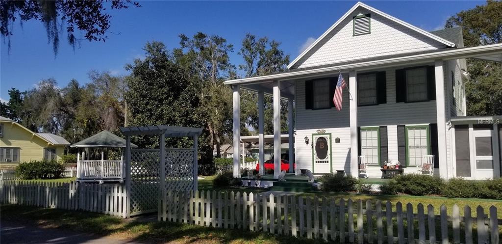407 Magnolia Street - Photo 1