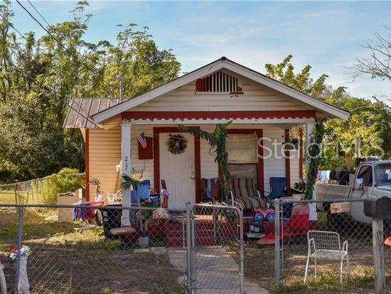217 Phillips Street - Photo 1