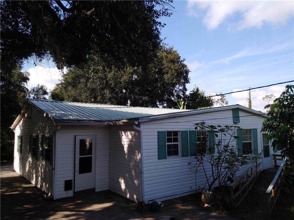 4920 Hoffner Avenue - Photo 1