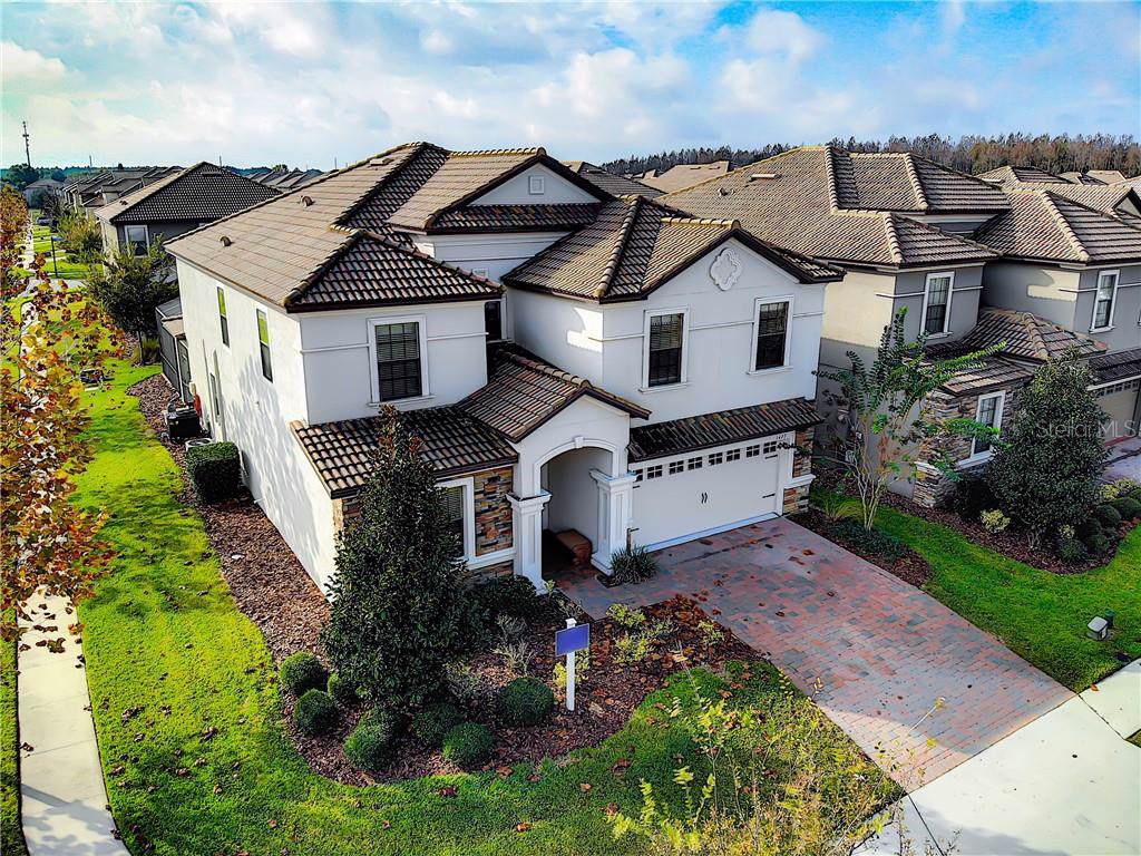 1427 Moon Valley Drive - Photo 1