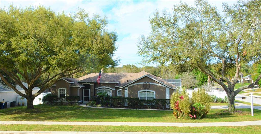 1222 Chateau Circle - Photo 1
