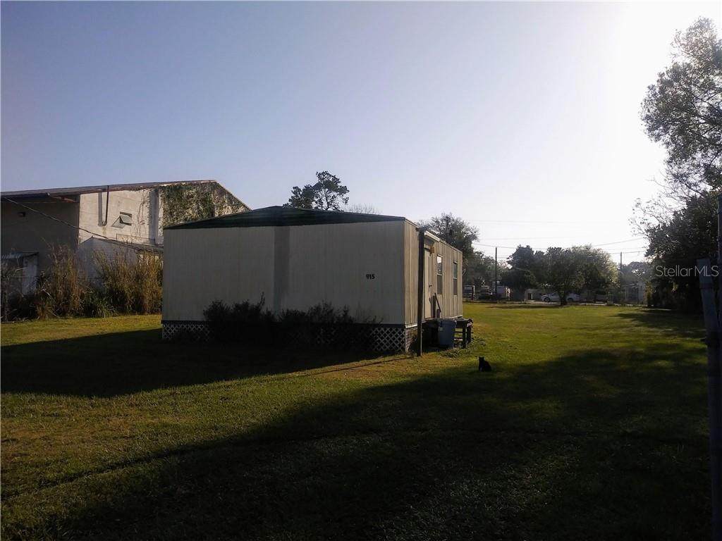 915 Swindell Avenue - Photo 1