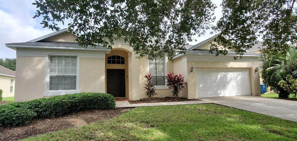 1712 Clubhouse Cove - Photo 1