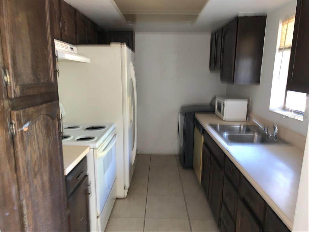 4318 Lakeway Drive - Photo 1