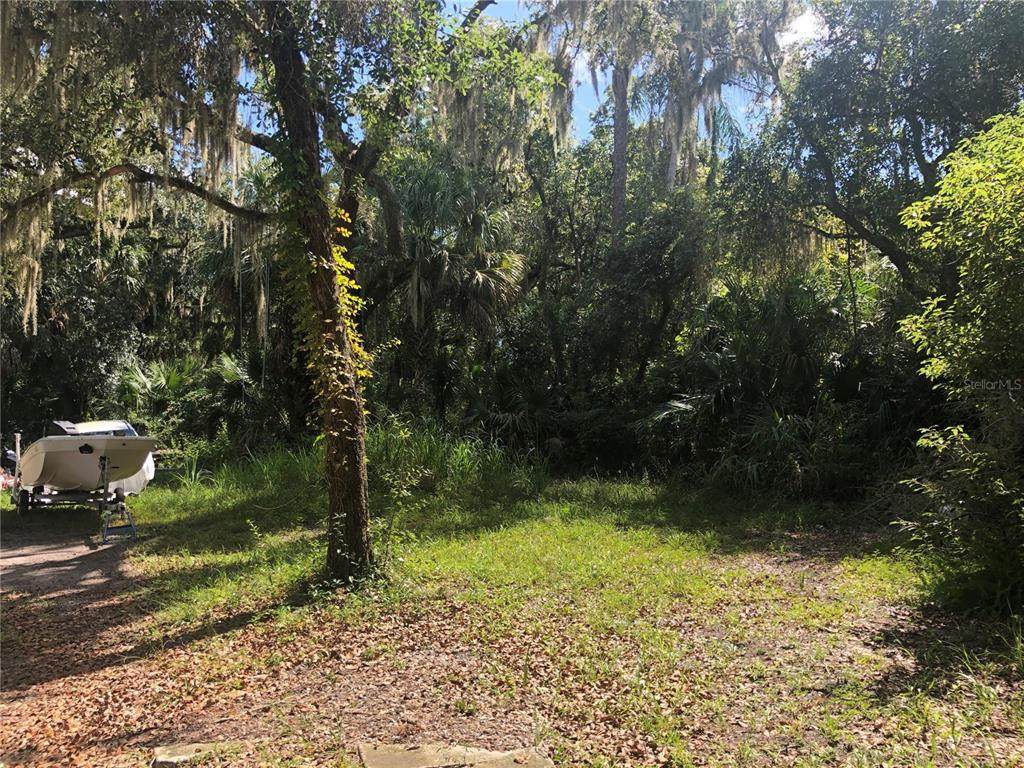 6065 Lake Avenue - Photo 1