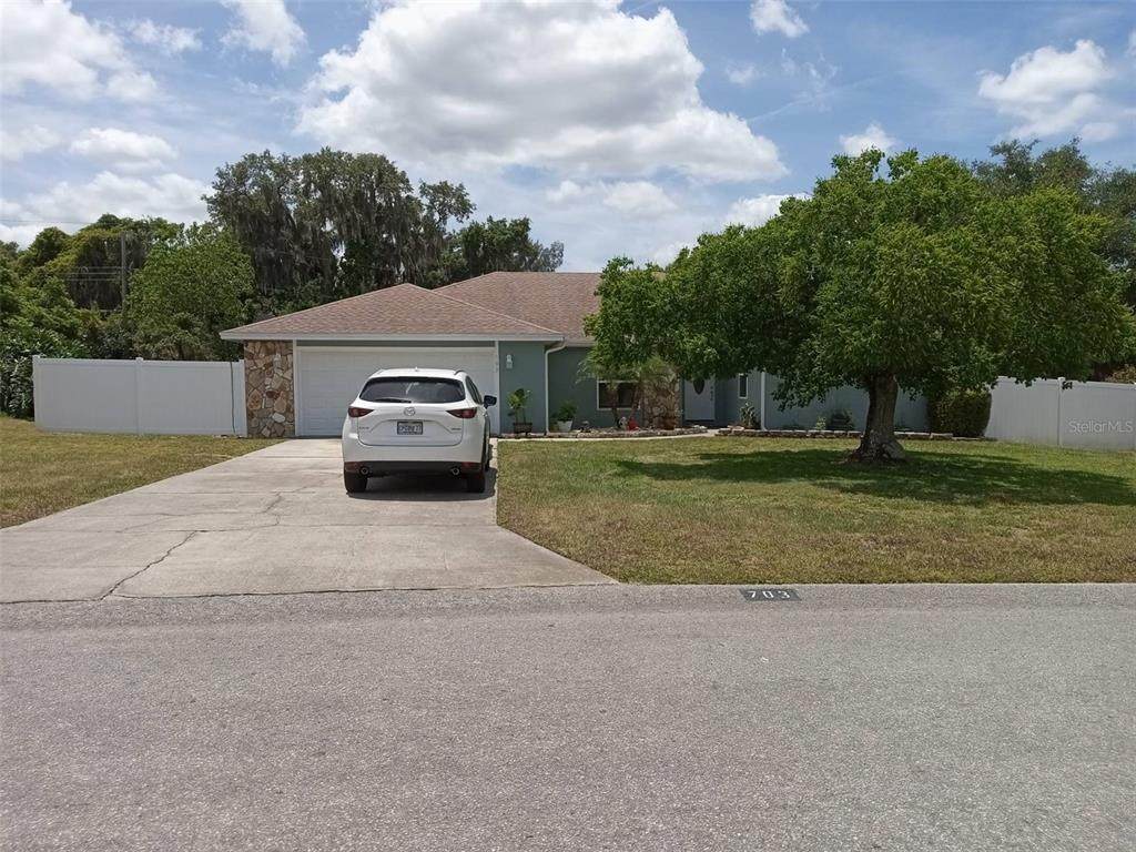 703 Willow Run - Photo 1