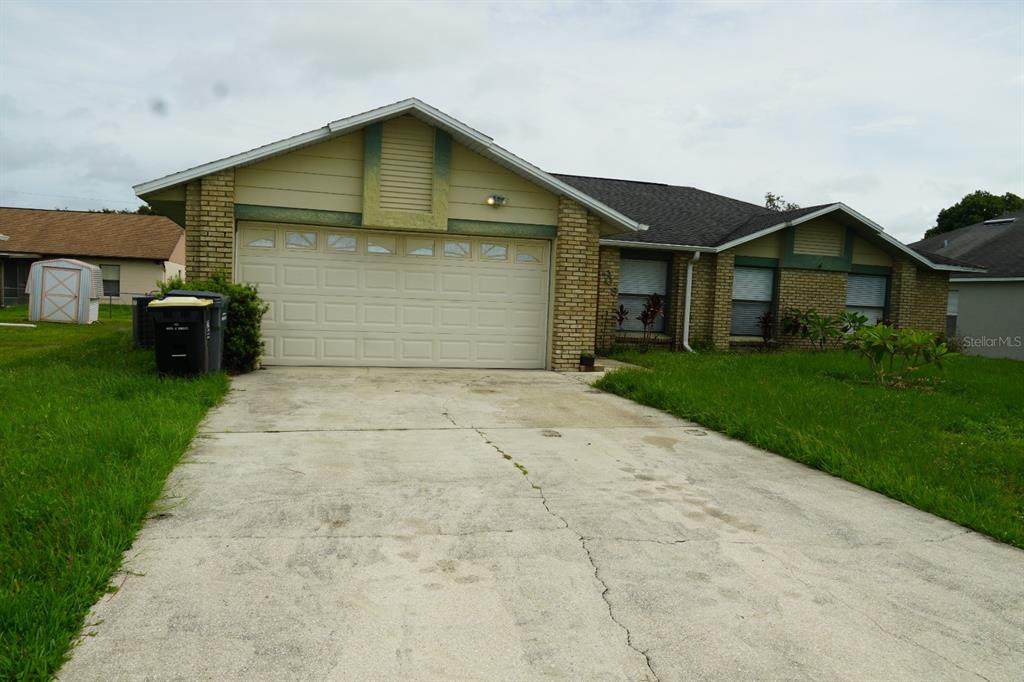 709 Dromedary Dr - Photo 1