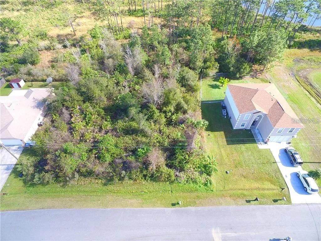 719 Paris Drive - Photo 1