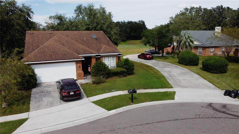 130 Oak Bend Court - Photo 1