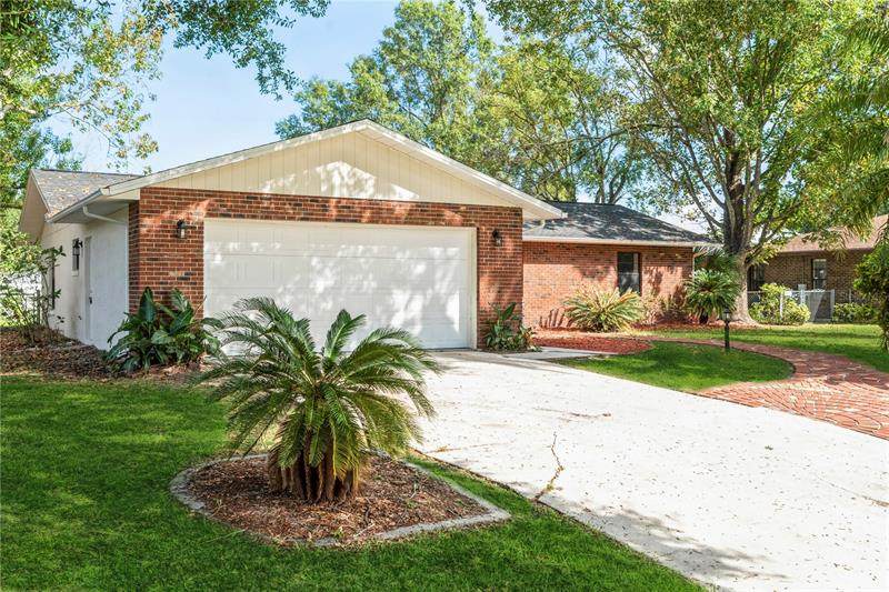1910 Clinton Drive - Photo 1
