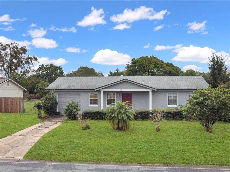 804 Birchwood Circle - Photo 1