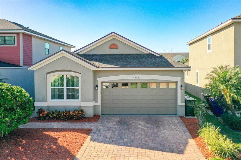 2528 Amati Drive - Photo 1