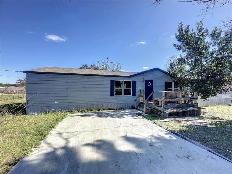 826 Kingham Road - Photo 1